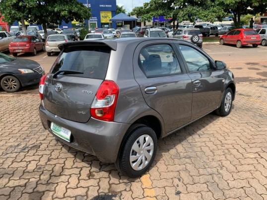 ETIOS XS 1.3 Flex 16V 5p Mec. - Foto 8
