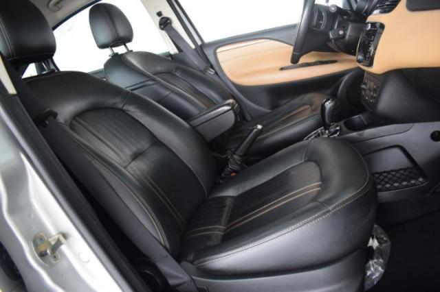 Fiat linea 2015 1.8 absolute 16v flex 4p automatizado - Foto 10