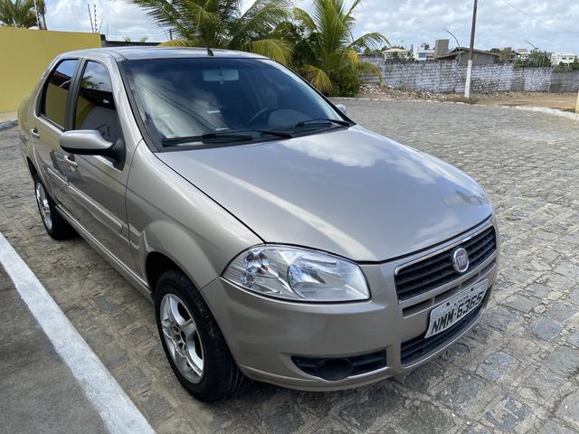 Siena El CARRO EXTRA C/GNV 2010 Pra vender logo