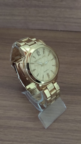 Relógio feminino