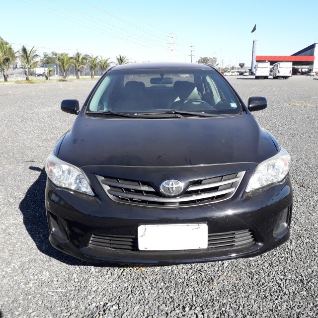 TOYOTA COROLLA GLI 1.8 AUTOMÁTICO 2014