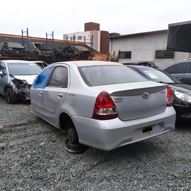 Etios 1.5 Aut 2016 Motor Retrovisor Capo Farol Airbag Lanterna Porta Sucata - Foto 3