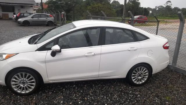 Fiesta sedan 2015 titanuin - Foto 2