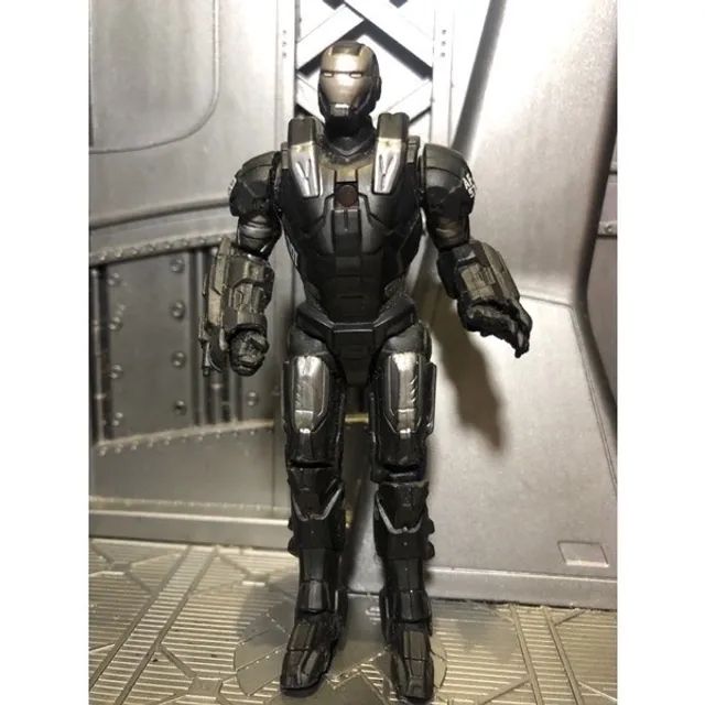 MARVEL UNIVERSE /IRON MAN
