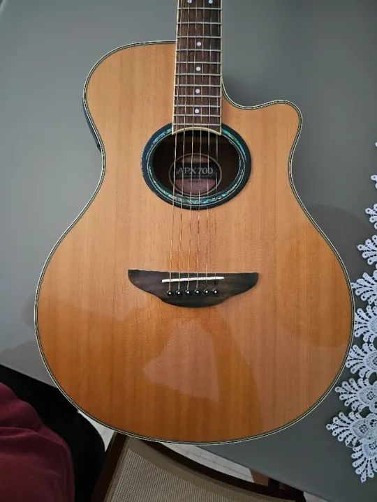 Oportunidade Imperdível! Violão Yamaha APX 700 em Estado de Novo - Foto 4