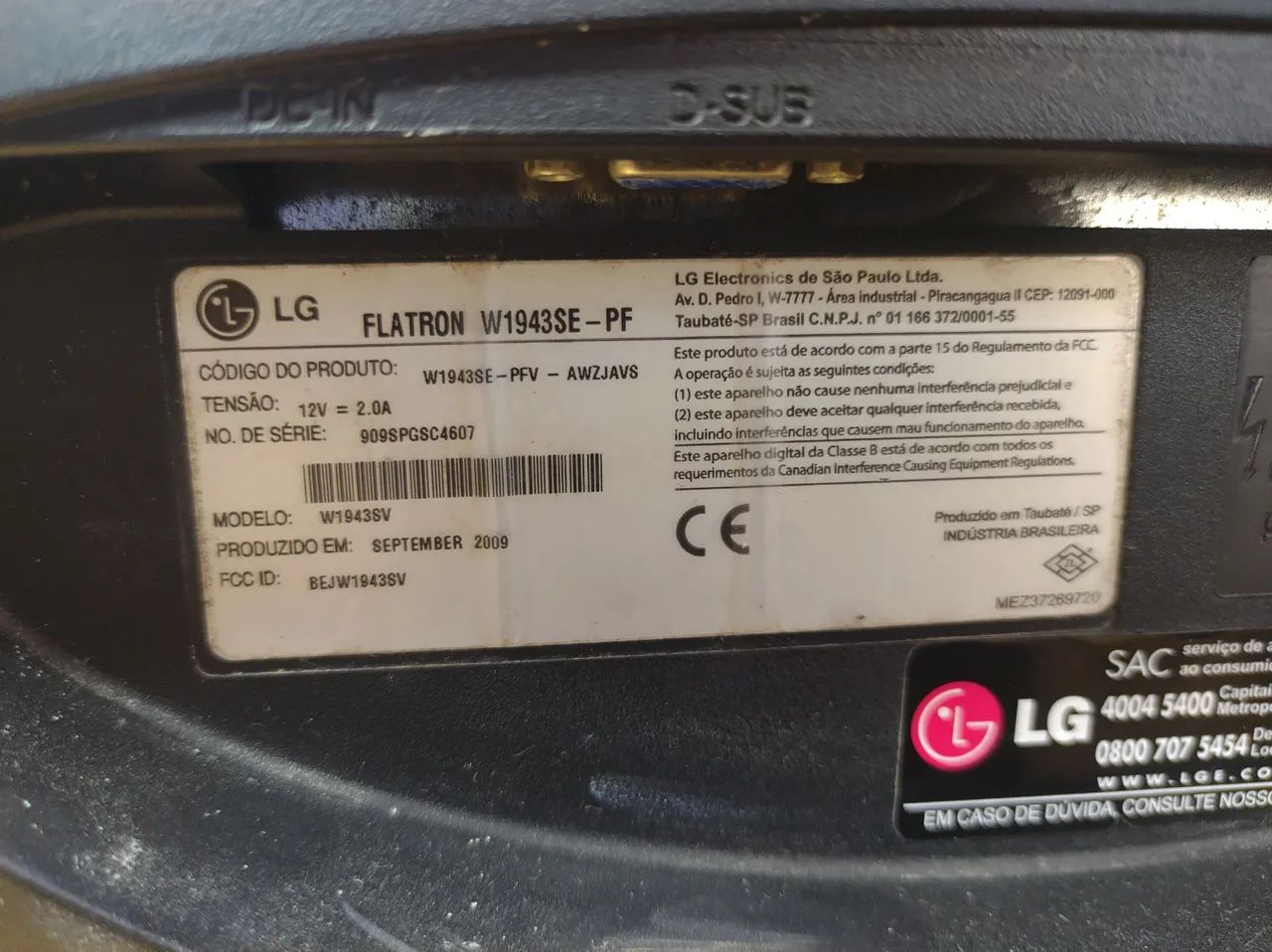 Monitor LG 19 Pol  (VGA) - Foto 3