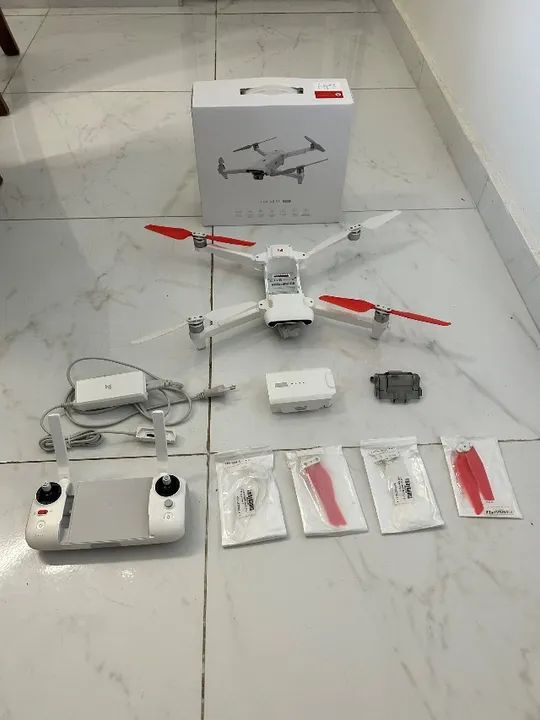 Drone FIMI X8 SE 2020 - Completo em até 24x no Cartão