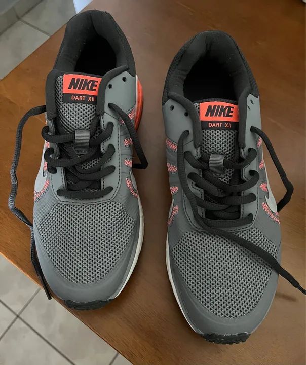 Vendo Tênis Nike feminino 