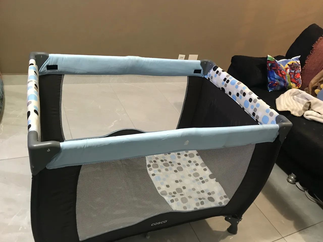 Vendo cercadinho infantil portátil  - Foto 2