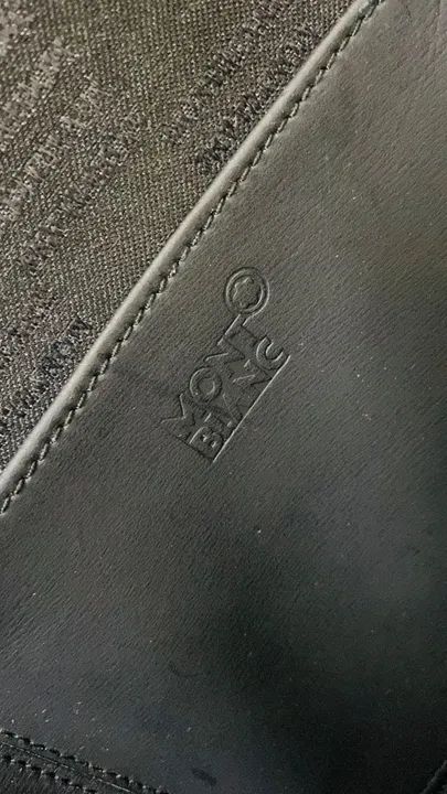 Pasta MontBlanc Preta - Foto 5