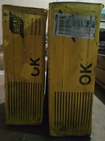 Eletrodo esab OK 46 6013 diâmetro de 4 mm - Lata com 20 kg. - Foto 2