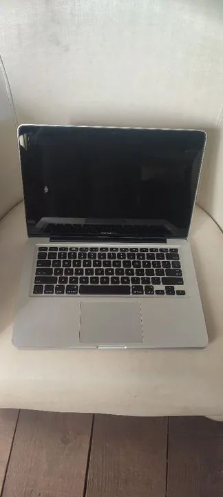 MacBook Pro pra retirada de peças ou arrumar