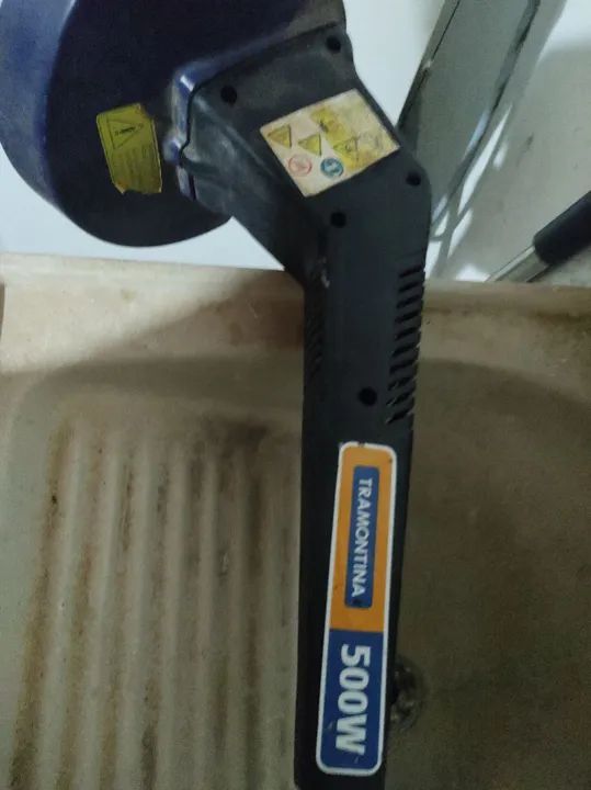 Vendo roçadeira para grama