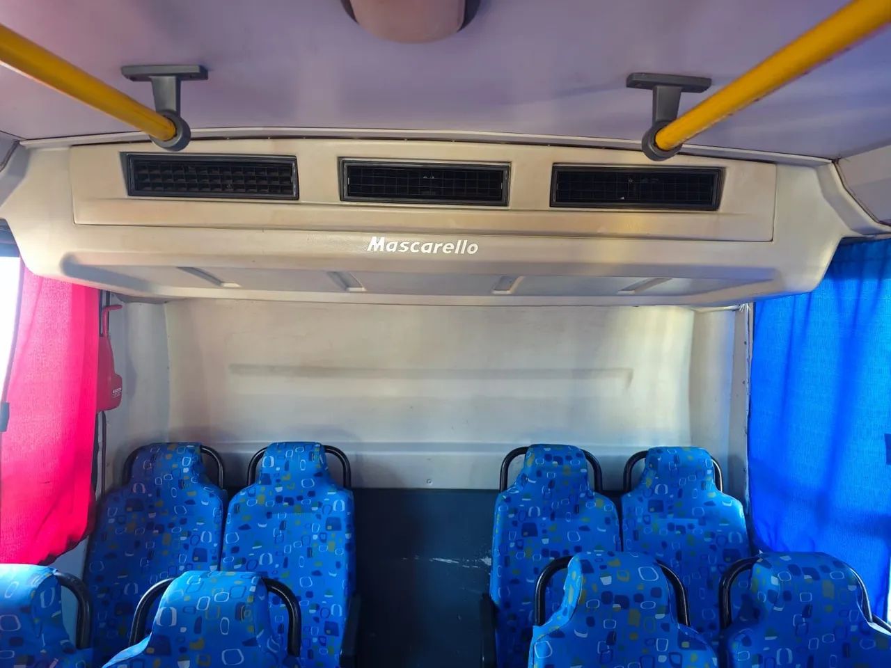 Micro ônibus grammini 32 lugares ano 2013 - Foto 3