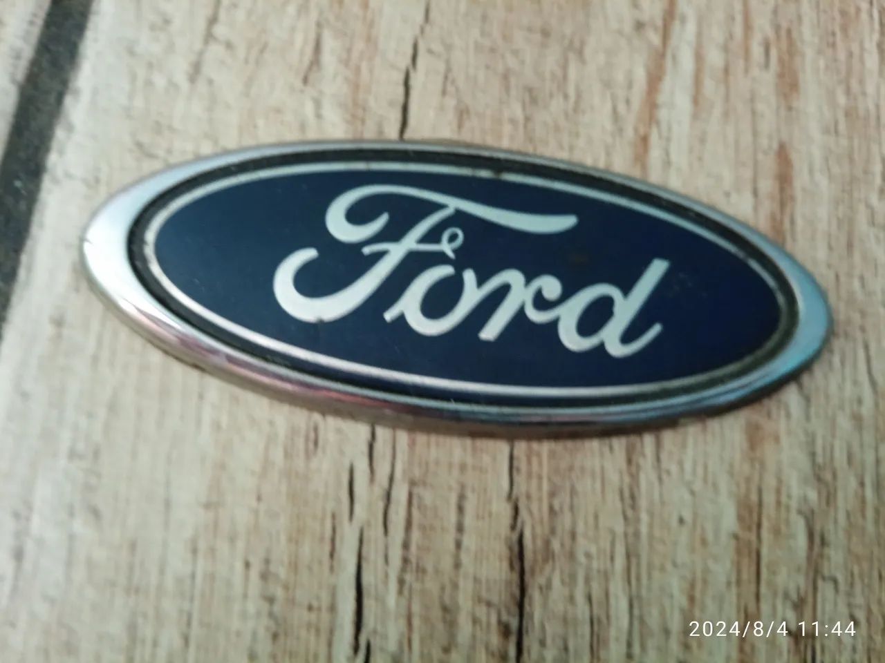 Emblema tampa traseira Ford Focus/KA/Courier - Foto 2