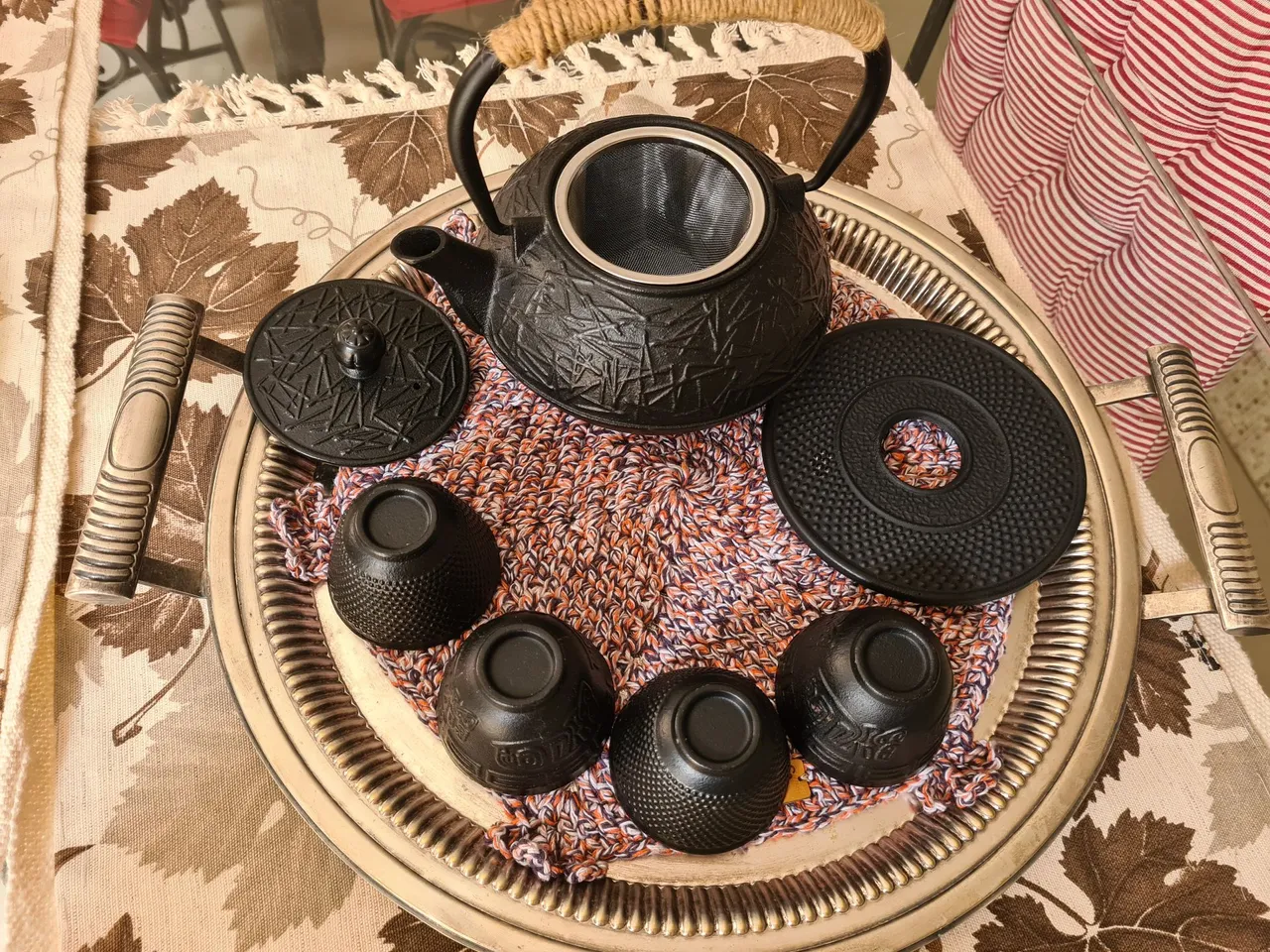 Conjunto de Chá em Ferro Fundido Japonês