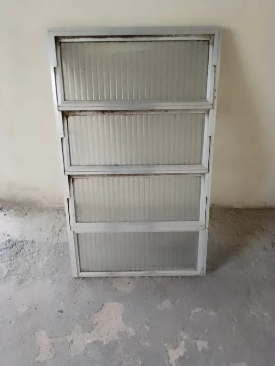 Basculante em bom estado 