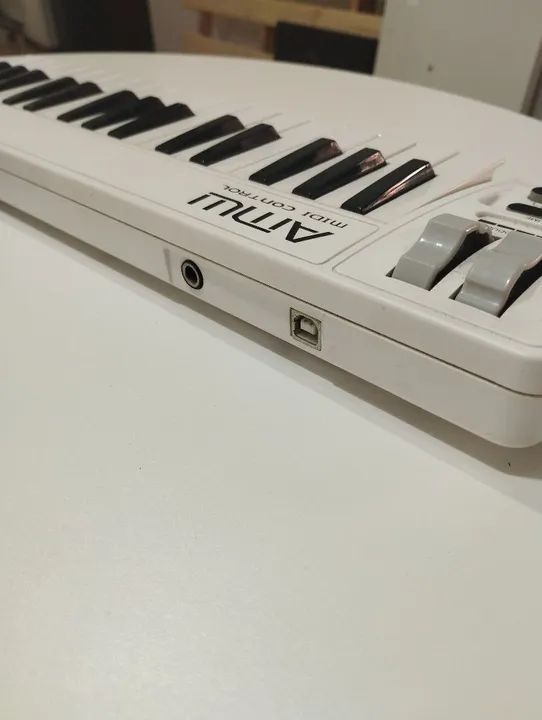 Controlador MIDI AMW mini 32 - Foto 2