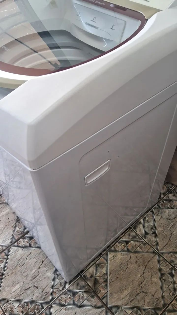 Vendo máquina de lavar Brastemp 11kg 110v cesto inox muito concervada  - Foto 2