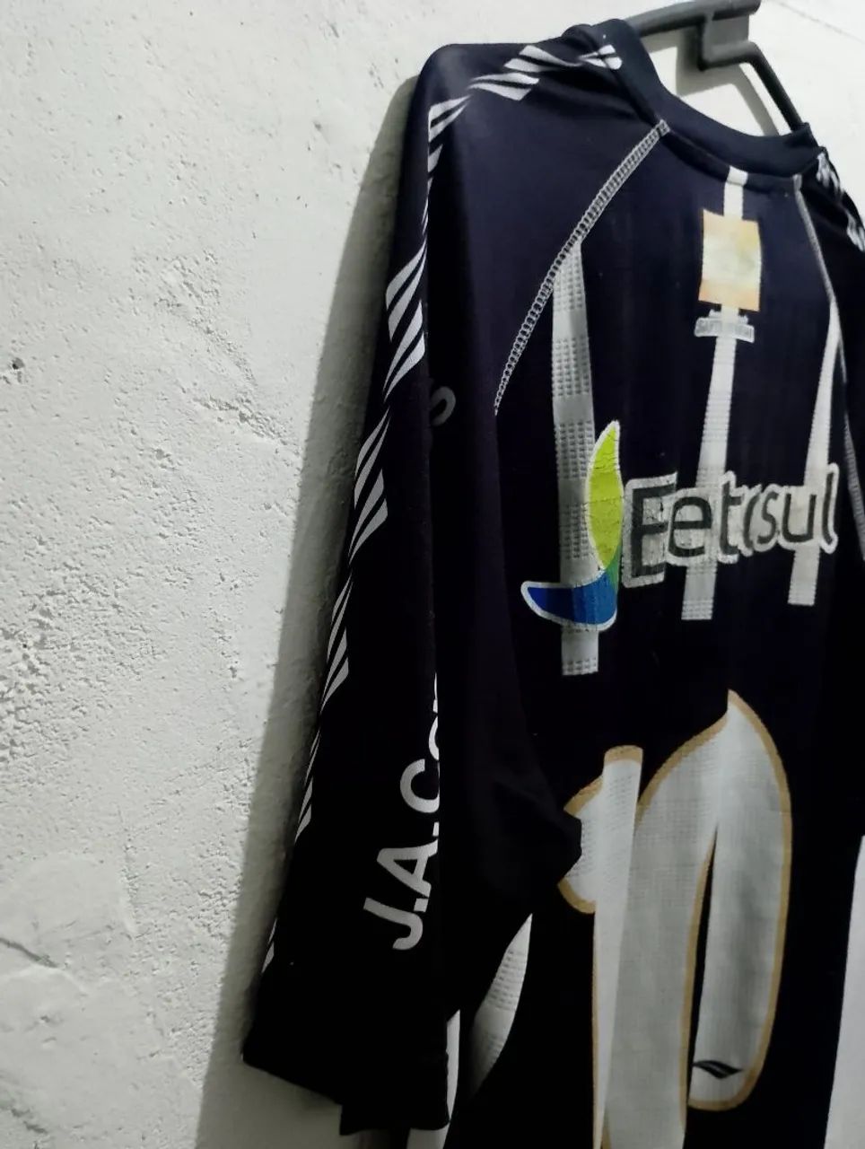 Camisa exclusiva de jogador em perfeito estado, tamanho G - Foto 4