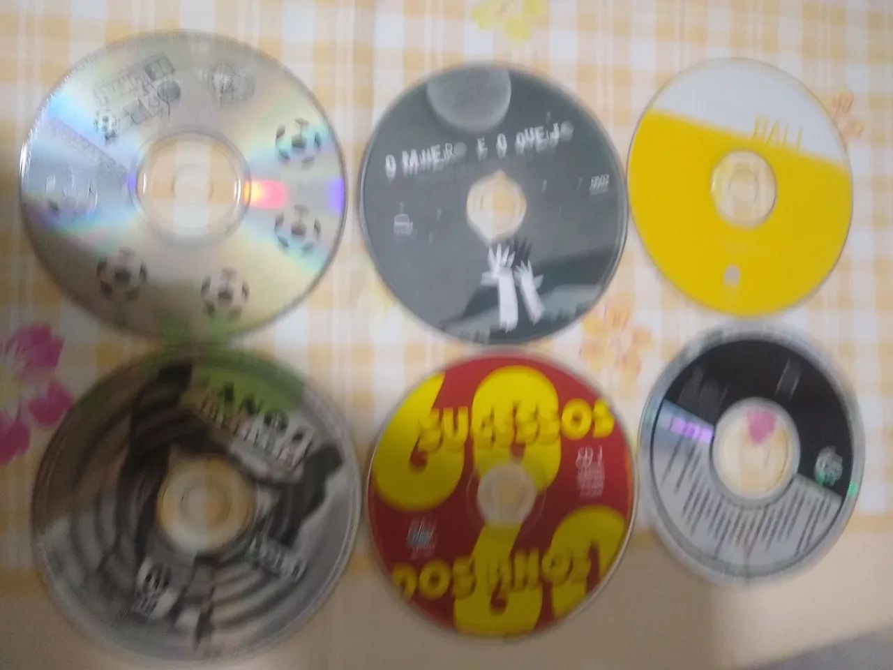 CD sem capa.