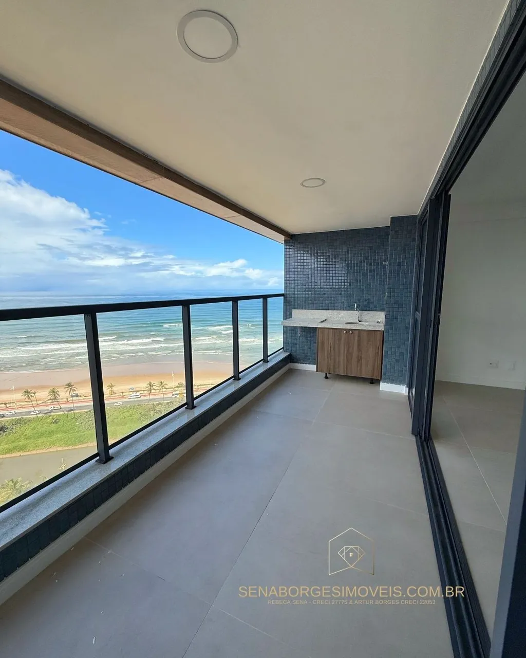 Dumare Jaguaribe | Apartamento 3 suítes reformado | 2 vagas soltas | Andar alto.