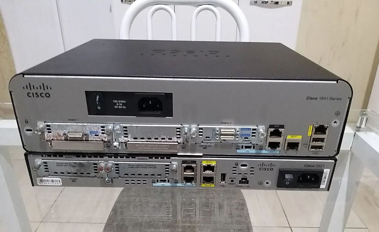 Roteador Cisco 1900 Series 1941 / 1921 - Foto 2