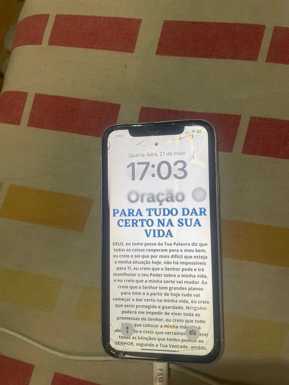 iPhone XR 64gb usado