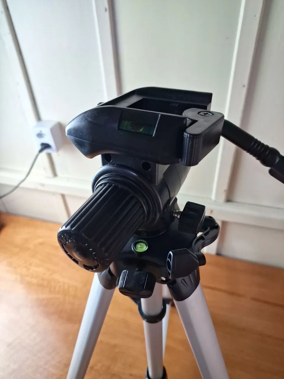 Tripé de alumínio COM engate rápido  - Foto 4