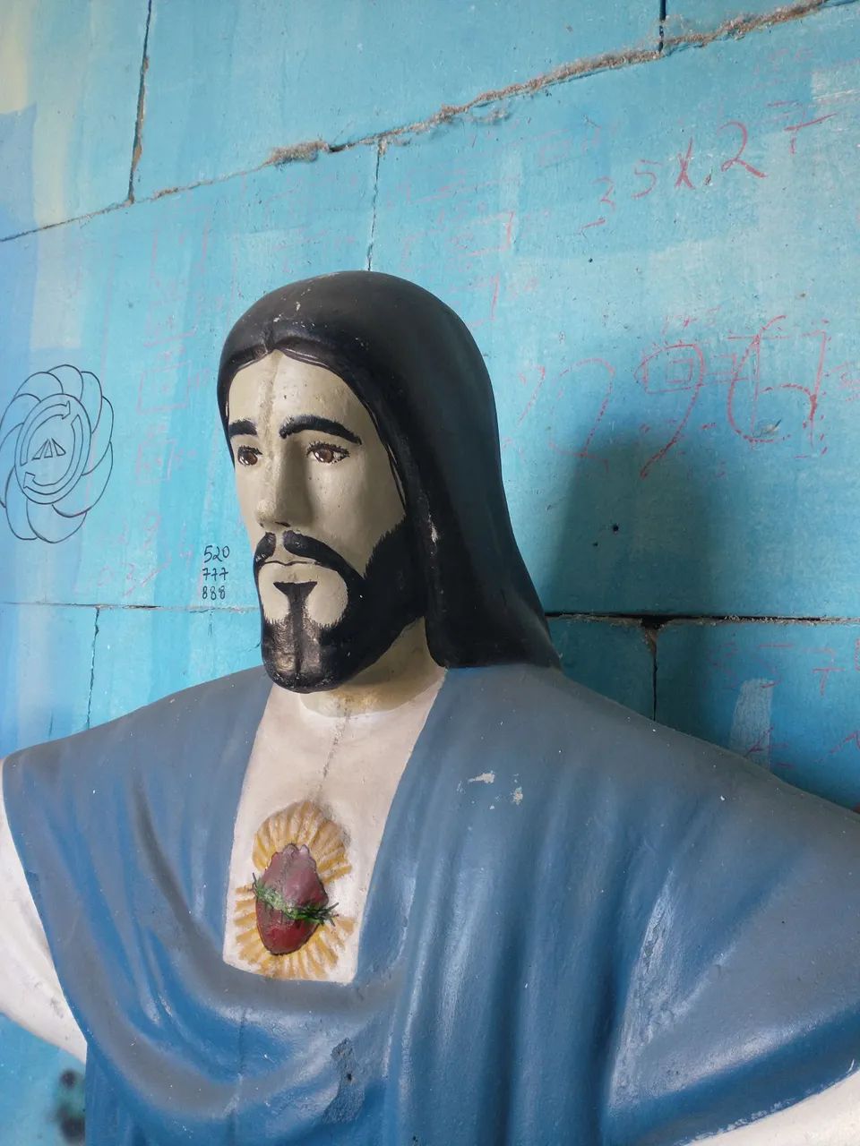 Estátua de Jesus - Foto 3