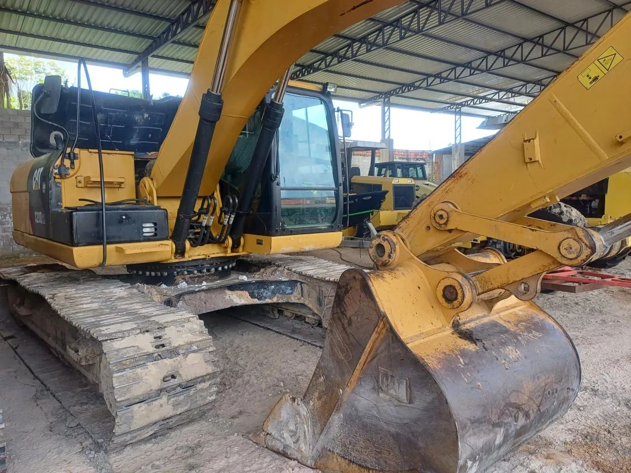 ESCAVADEIRA CAT  320D L - Foto 3