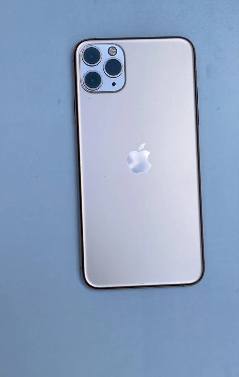IPHONE 11 PRO MAX 64GB - Dourado