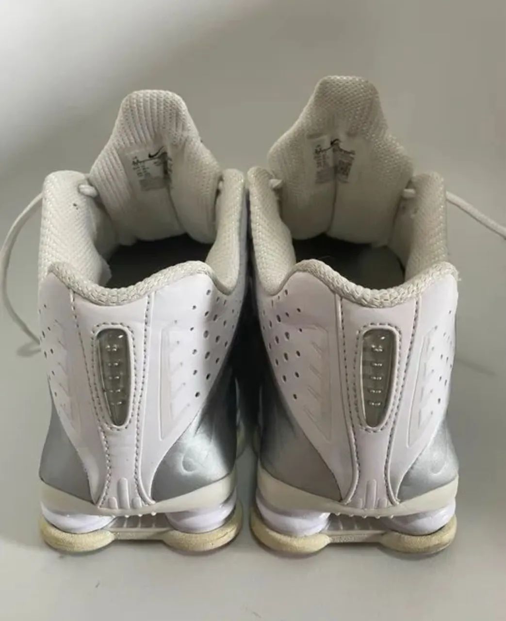 Nike Shox R4  - Foto 2