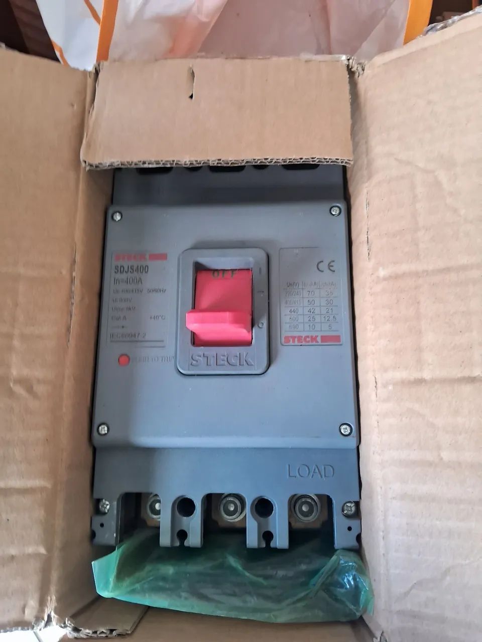 Disjuntor stack 400 amperes 3p caixa moldada. - Foto 4