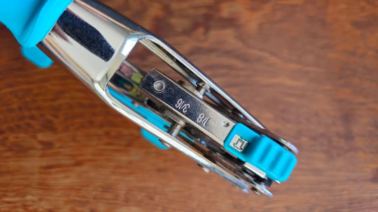 Alicate de ilhós cropdile big bite - Foto 4