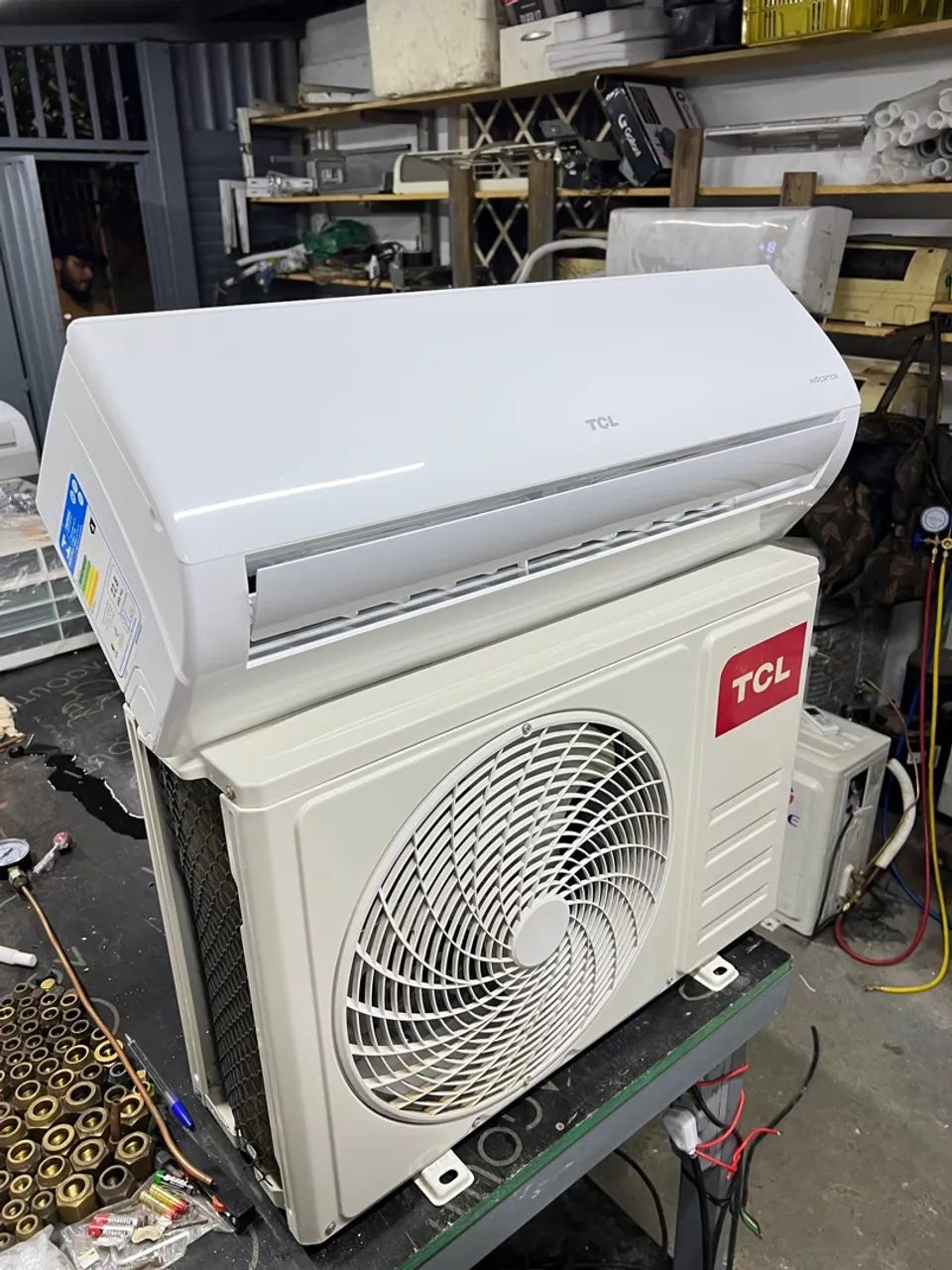 Ar condicionado SPLIT TCL 18000 BTUS INVERTER NOVO - Foto 2