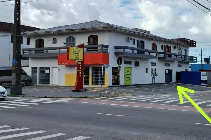Sala comercial em Joinville, Bairro Iririu, Rua Papa João XXIII, 883