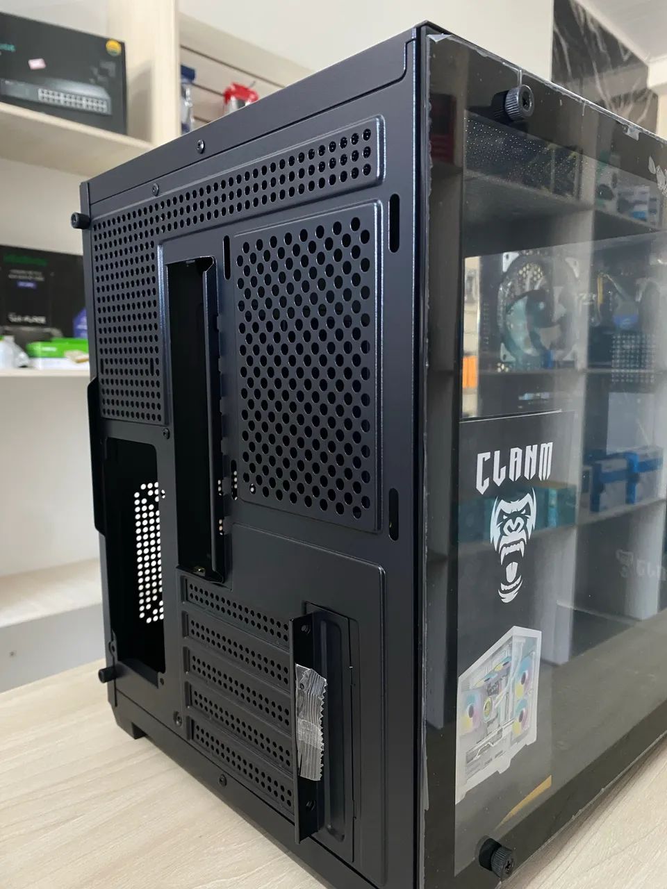 Gabinete Gamer Grodd Night Clanm  - Foto 3