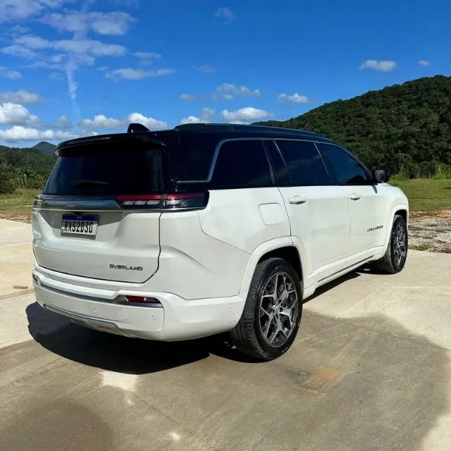 JEEP COMMANDER OVERLAND 7 LUGARES E TETO SOLAR.  - Foto 2