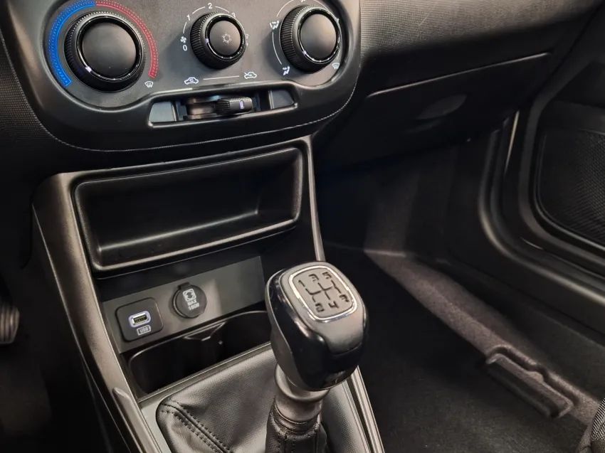 Fiat STRADA 1.3 FIREFLY FLEX FREEDOM CS MANUAL - Foto 5