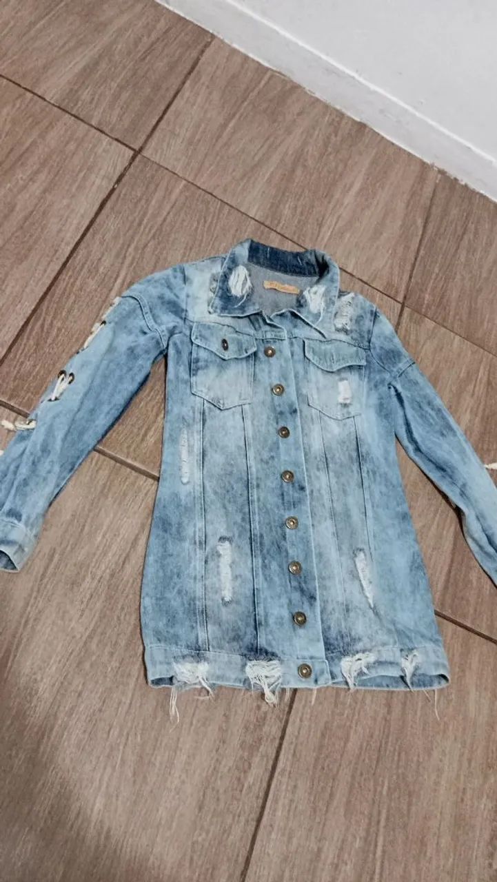 Maxi Jaqueta Jeans Destroyed,estado de nova ,Tam M 38/40