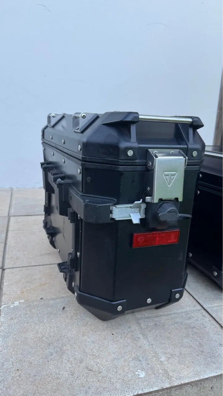 Kit Completo Baús Originais Triumph Tiger (Laterais + Top Case) - Oportunidade!