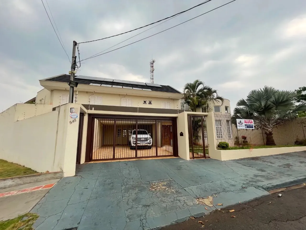Casa com 4 quartos para alugar, 374 m² por R$ 8.900/mês - Parque Residencial Alcântara - L