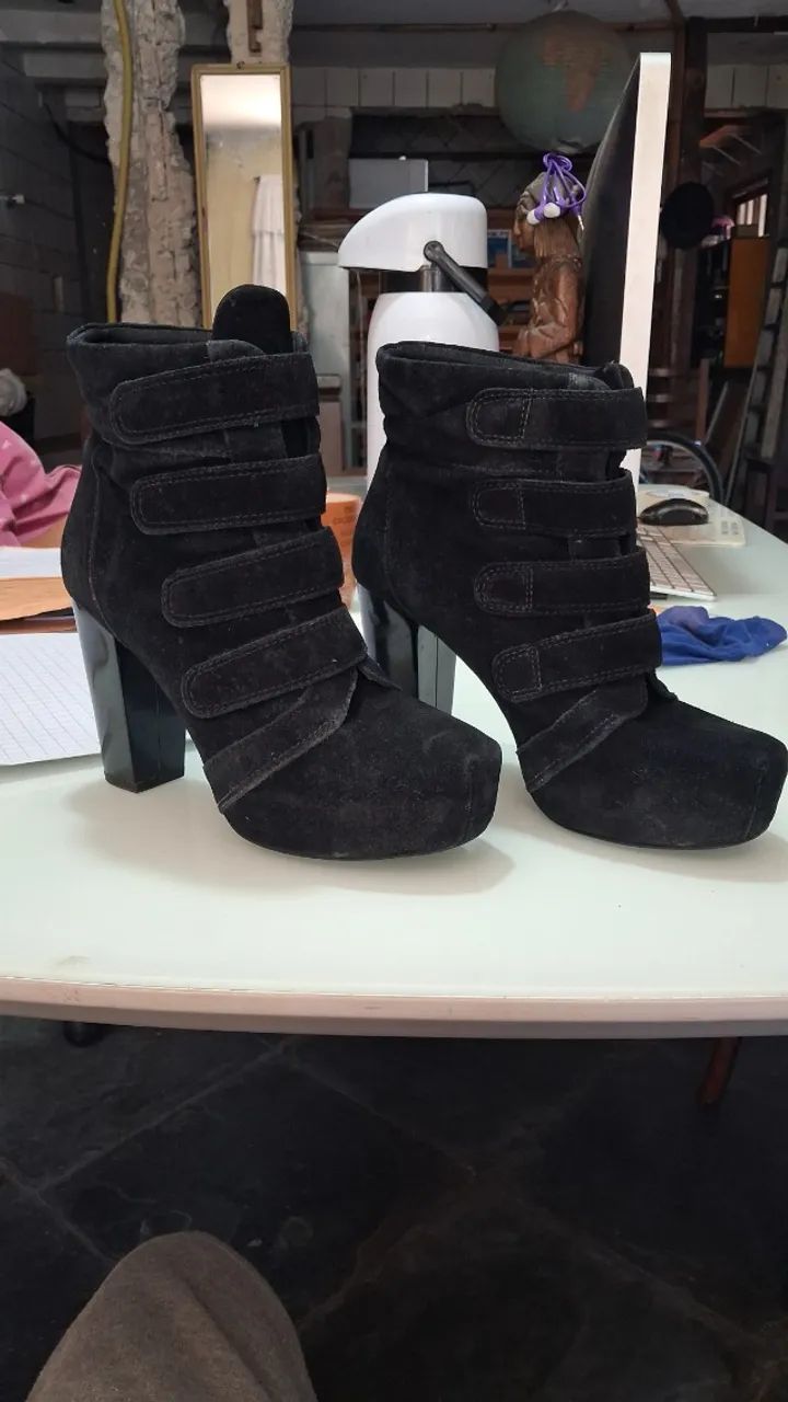 Botas QUIZ OFERTA! tamanho 39