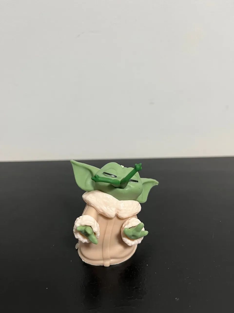 Boneco Colecionável Baby Yoda - Foto 2