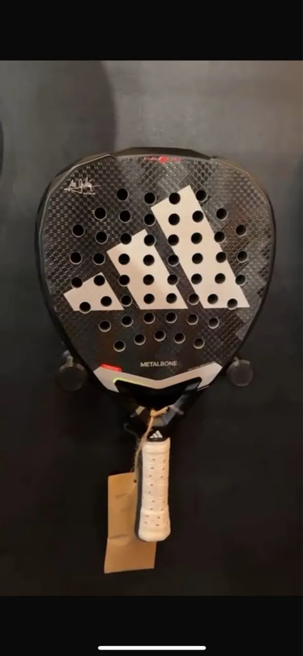 Raquete de Padel Adidas Metalbone Nova