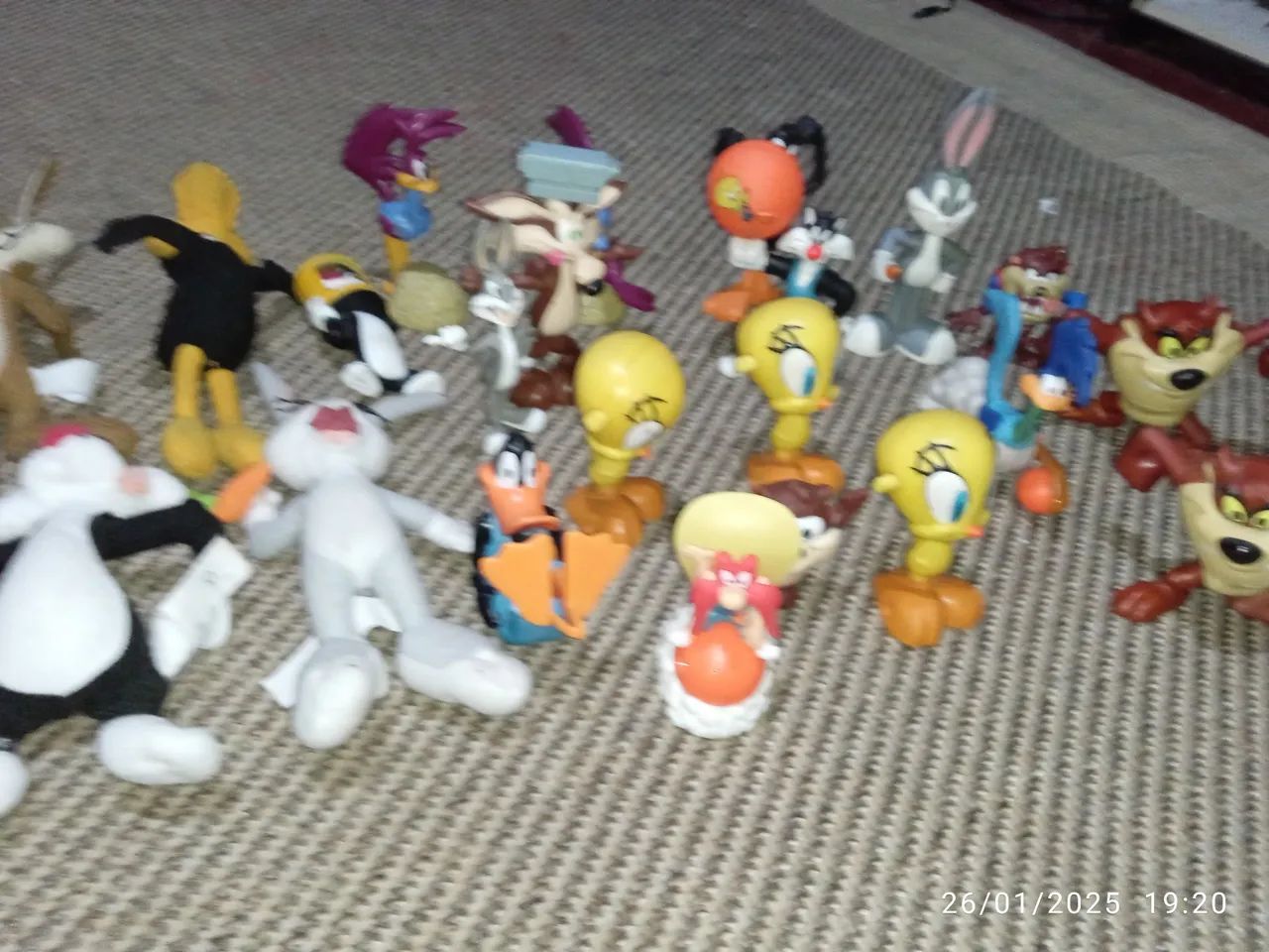 Personagens Looney Tunes- kit com 22 peças  - Foto 2