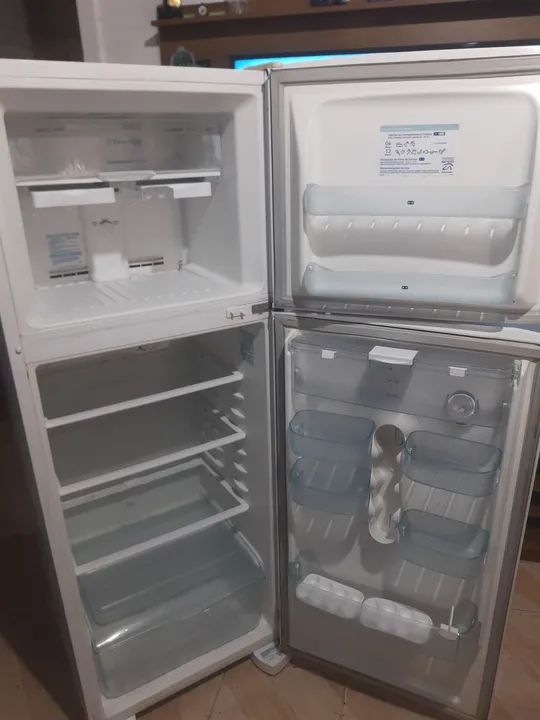 Geladeira Electrolux Frost Free  - Foto 3