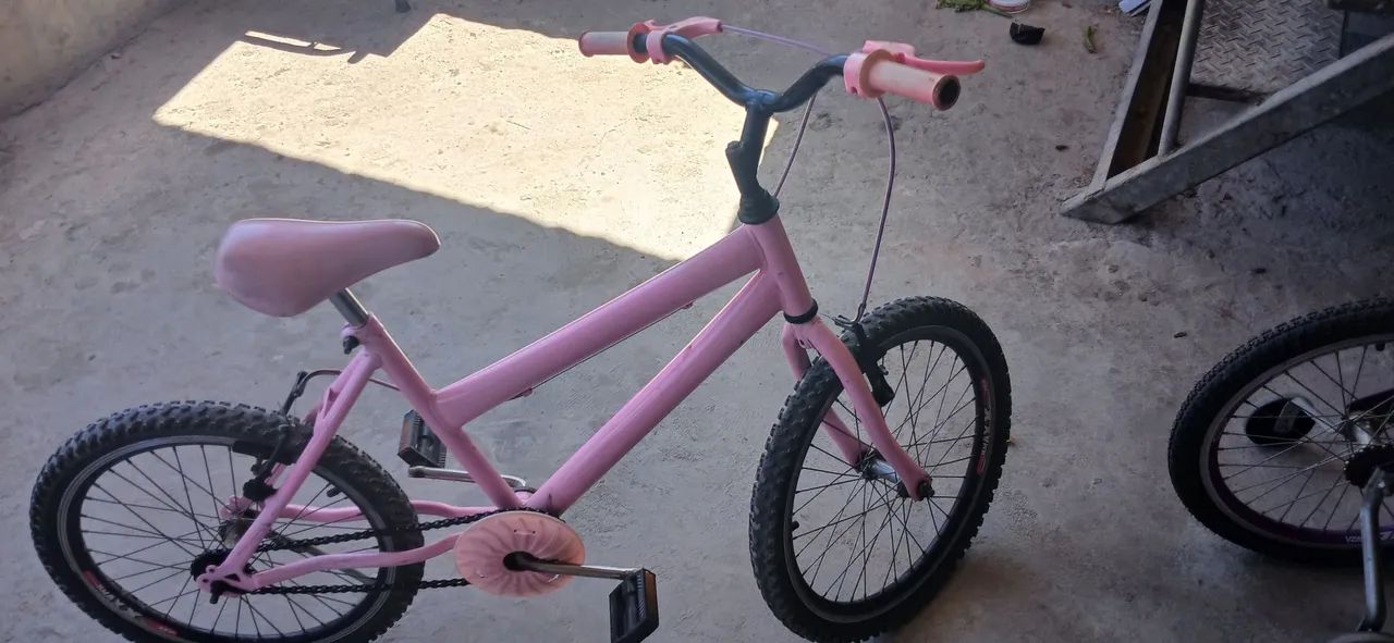 Bicicleta infantil aro 20 - Foto 4