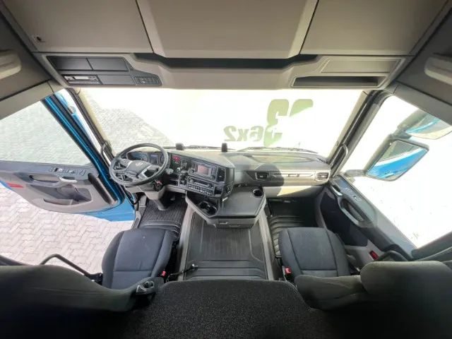 Caminhão Scania R 450 6x2 ano 2022/2023 Azul Teto Alto R450  - Foto 14